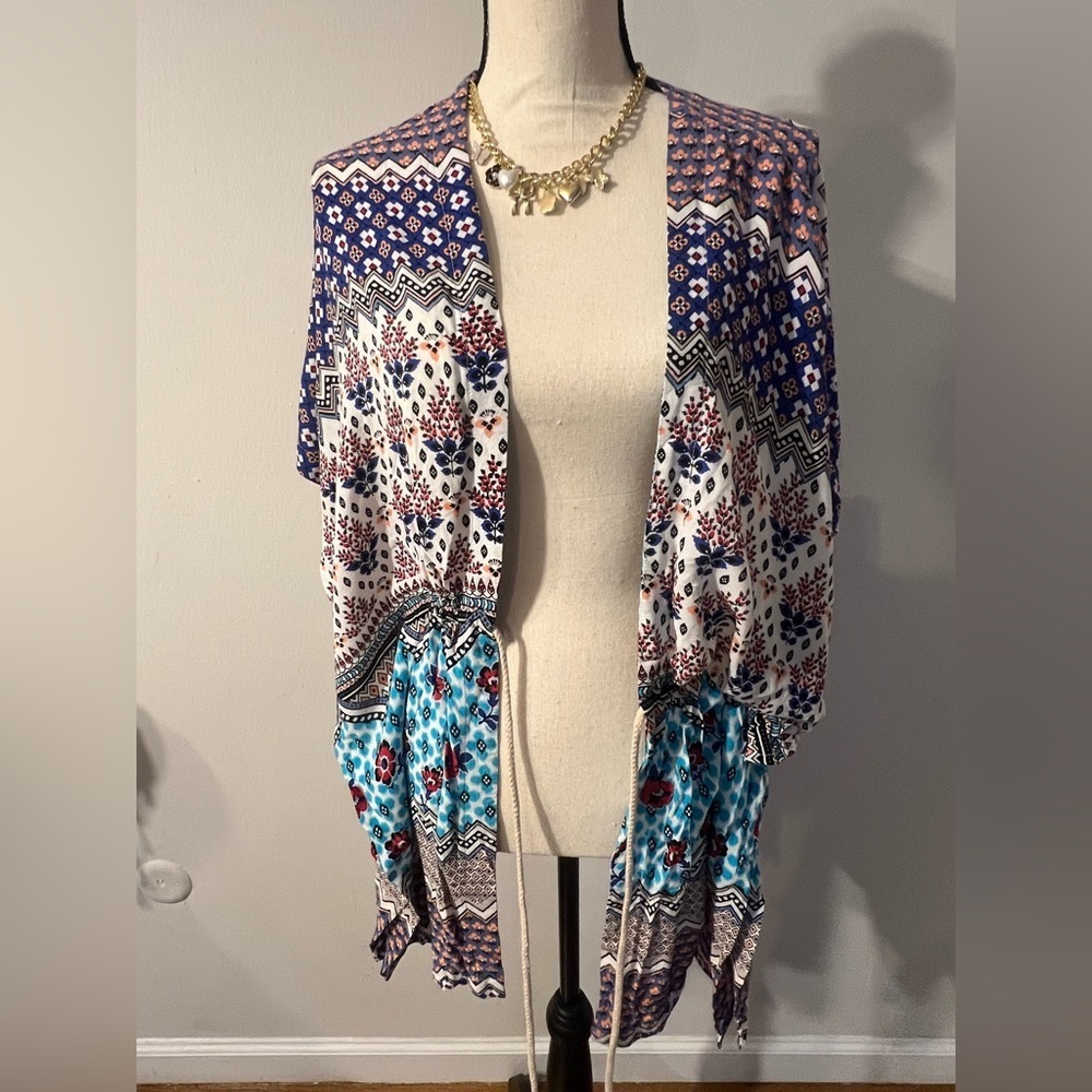 MINKPINK Geometric Floral Kimono in Blue and Red